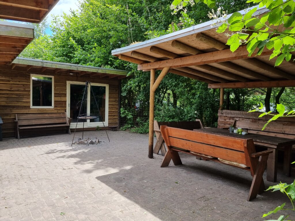vakantiehuis 10 personen vakantiehuis 12 personen bijzonder overnachten Christelijke groepsaccommodatie Gruppenhaus, urlaub in Drenthe, gruppenunterkunft, ferienhaus, natur, feriendomizil,